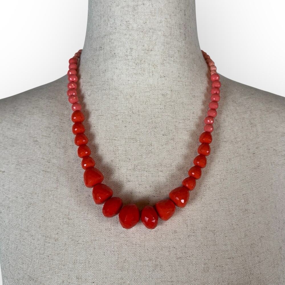 Vintage Y2K Lucite Acrylic Red Pink Beaded Statement Necklace Adjustable 20-22"